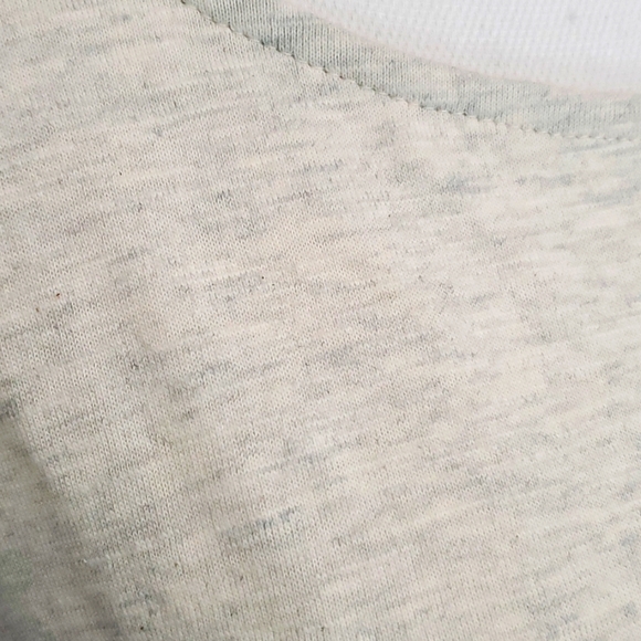 NWT Size 1X Umgee Heathered Ivory Fringe Top - Picture 2 of 7